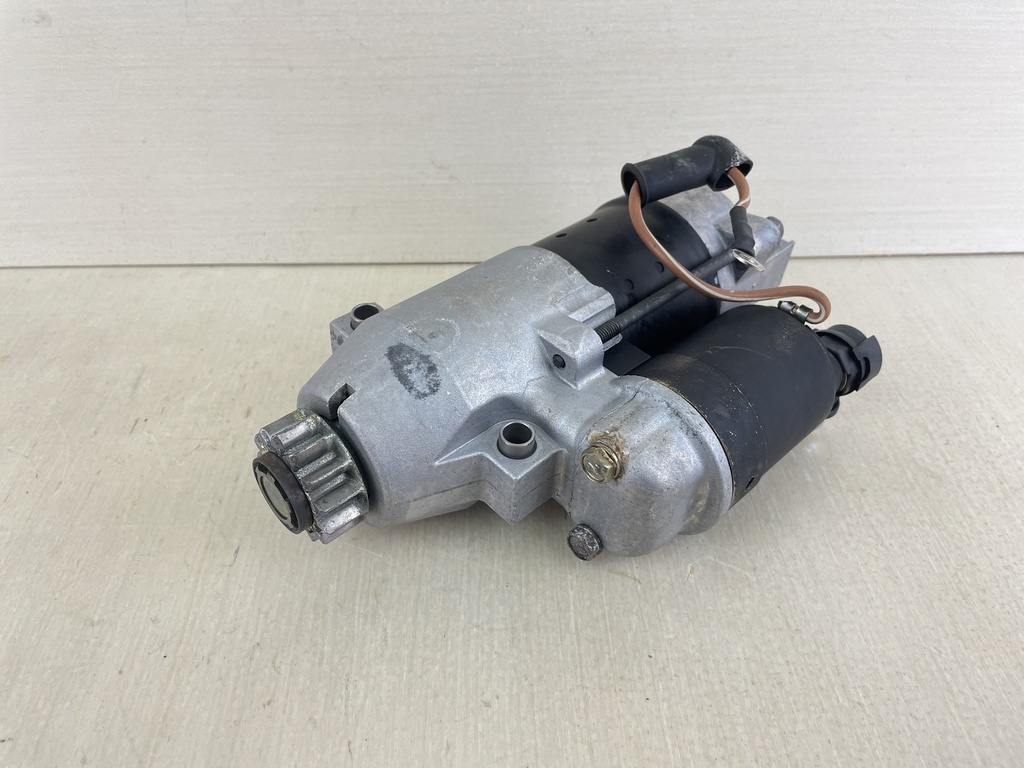 2006 Yamaha 115HP 4 Stroke Outboard Starter Motor Assembly 68V-81800-01-00