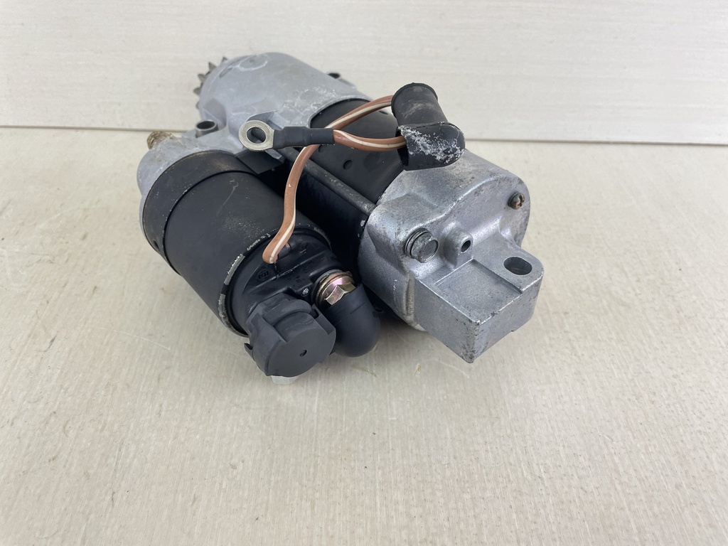 2006 Yamaha 115HP 4 Stroke Outboard Starter Motor Assembly 68V-81800-01-00