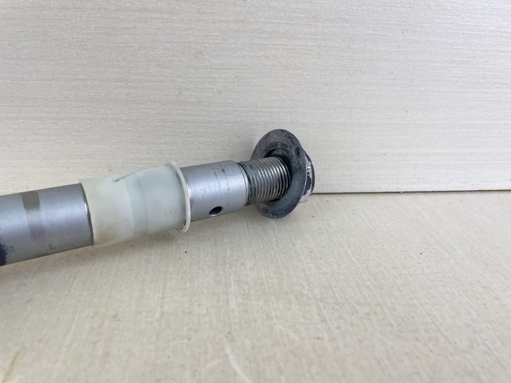 1996 + Yamaha Clamp Bracket Tilt Tube Assembly 64E-43131-01-00 100 115 130 150 175 HP