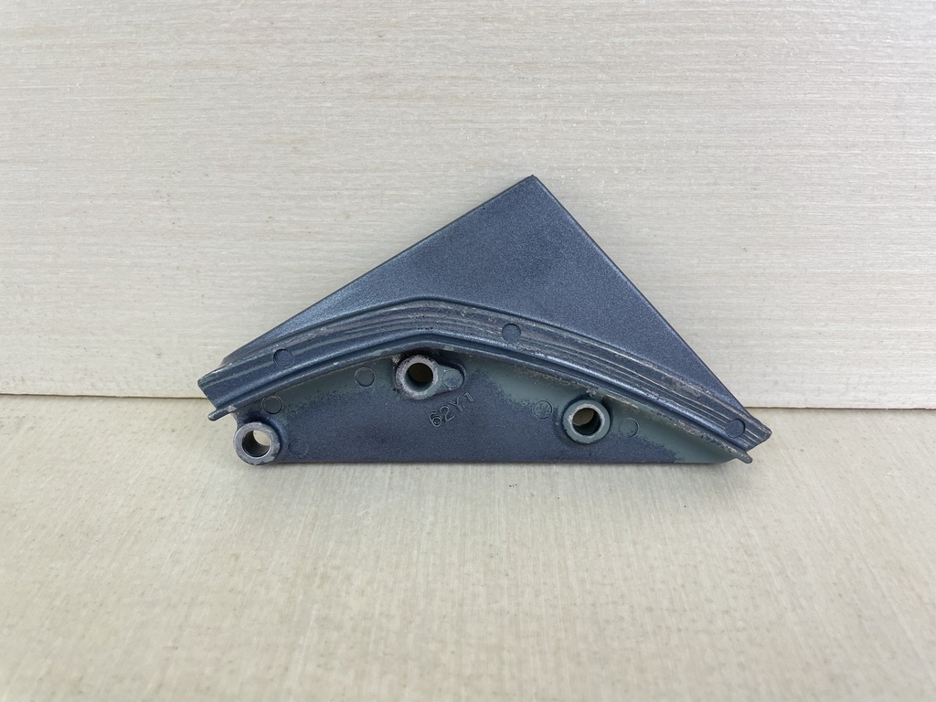 2000 Yamaha 50HP 4 Stroke Outboard Cable Cover Plate 62Y-42738-01-8D