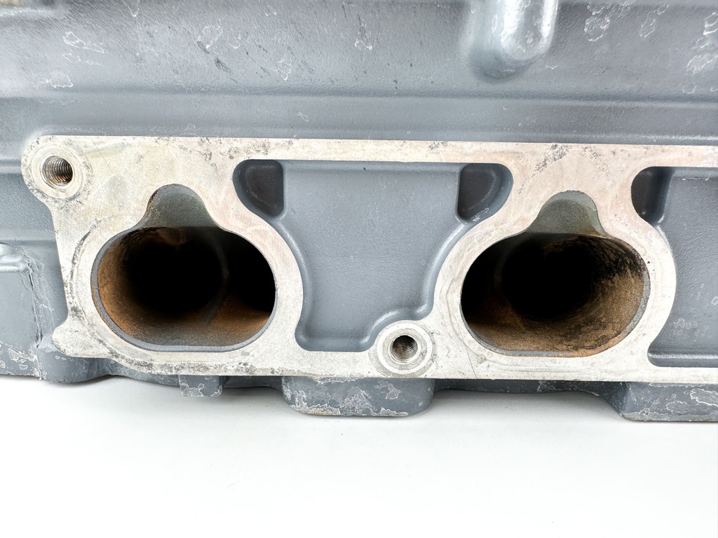 2007 Yamaha 150 HP 4 Stroke Outboard Cylinder Head 63P-W009A-02-1S OEM