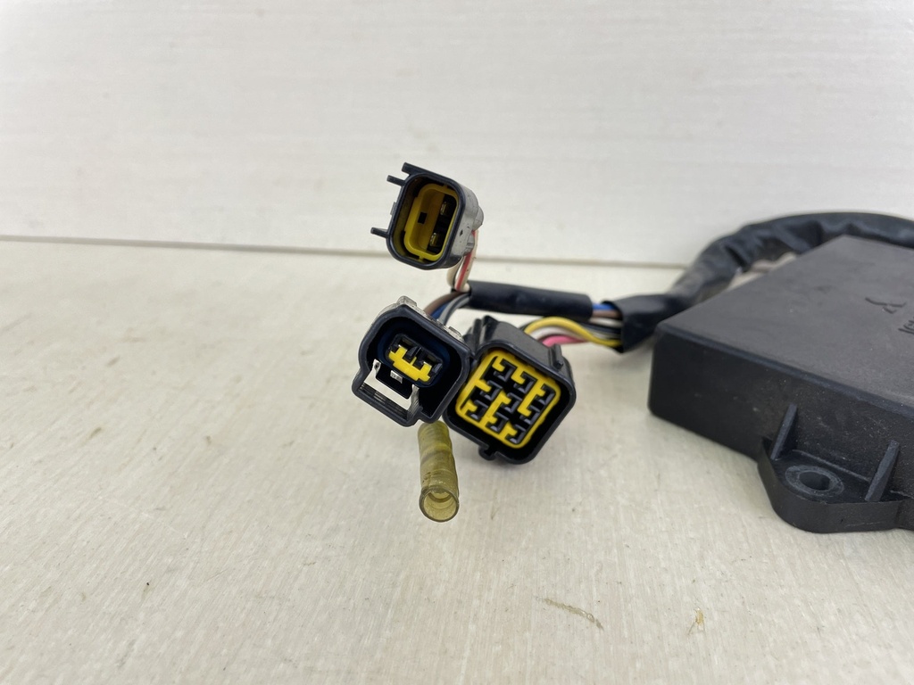 62Y-85540-02-00 Yamaha 1995-2000 4 Stroke Outboard CDI C.D.I Unit Assembly 50HP