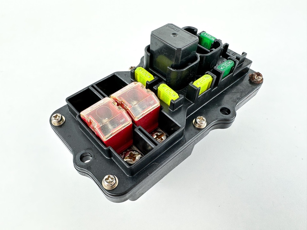 04-14 Yamaha 150HP 4 Stroke Outboard Fuse Box 63P-82170-00-00 Tested