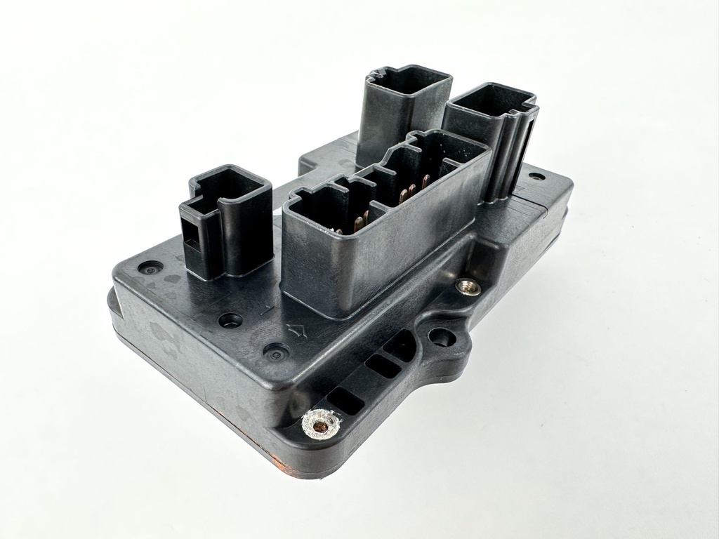 04-14 Yamaha 150HP 4 Stroke Outboard Fuse Box 63P-82170-00-00 Tested