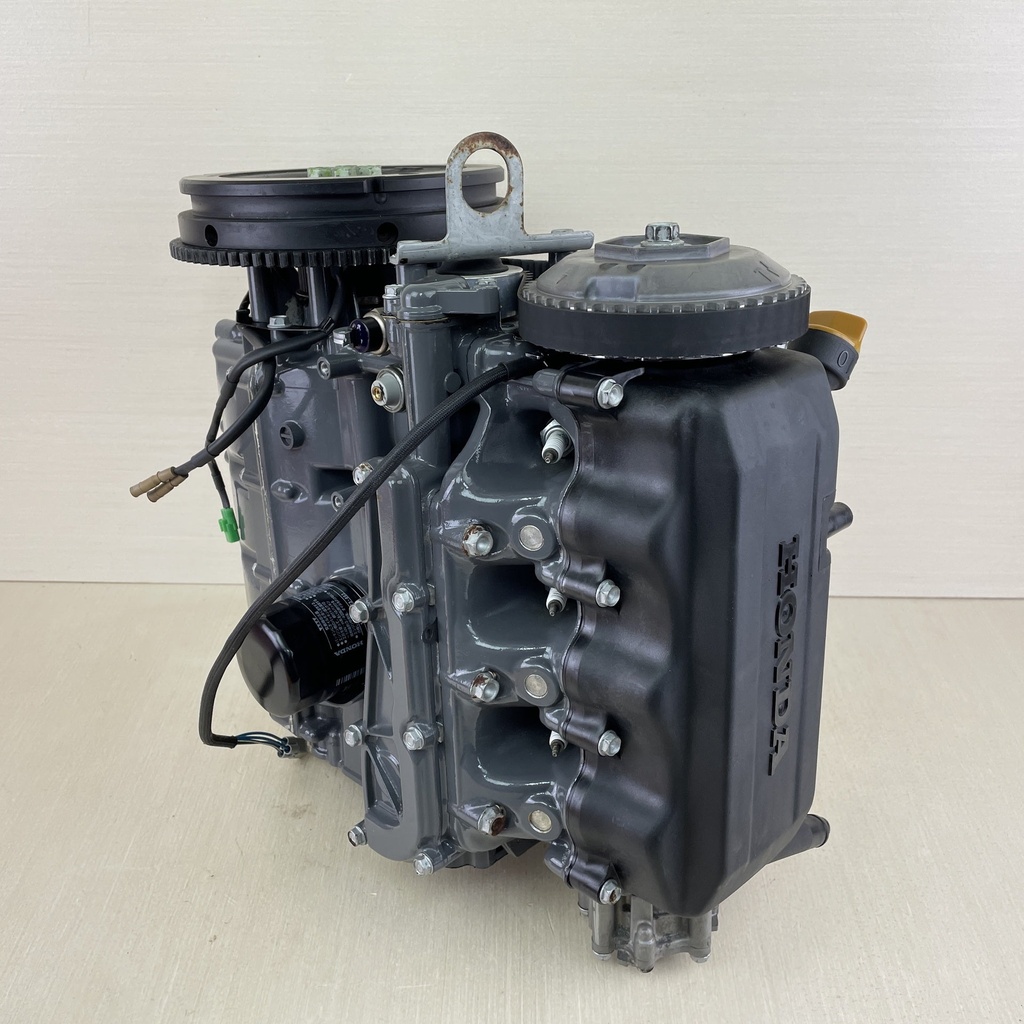 12000-ZV5-010ZA Honda 97-03 4 Stroke Outboard Powerhead Crankcase Complete 40 50 HP