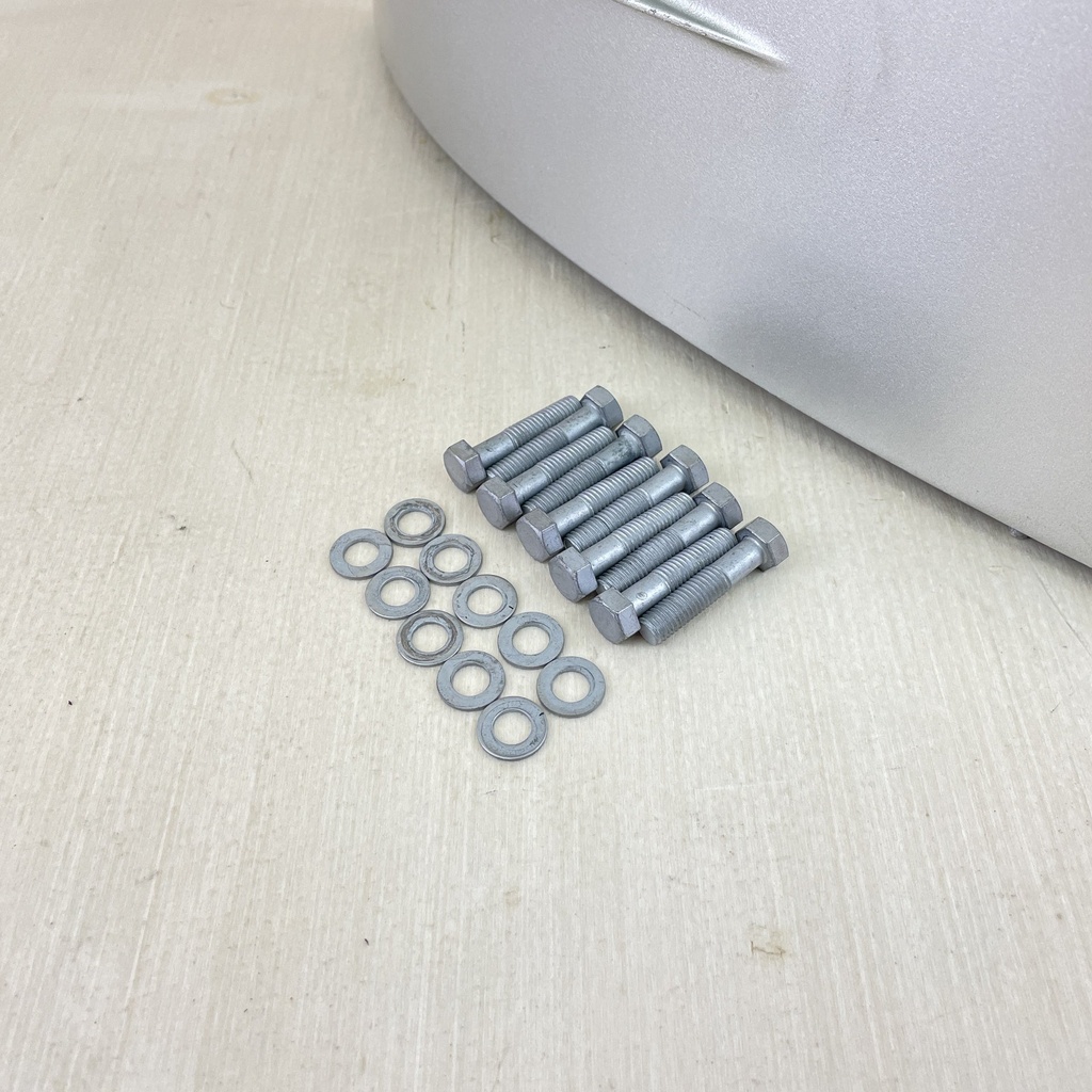 40201-ZV5-701ZA Honda 40 50 HP 4 Stroke Outboard Mid Section Extension Case