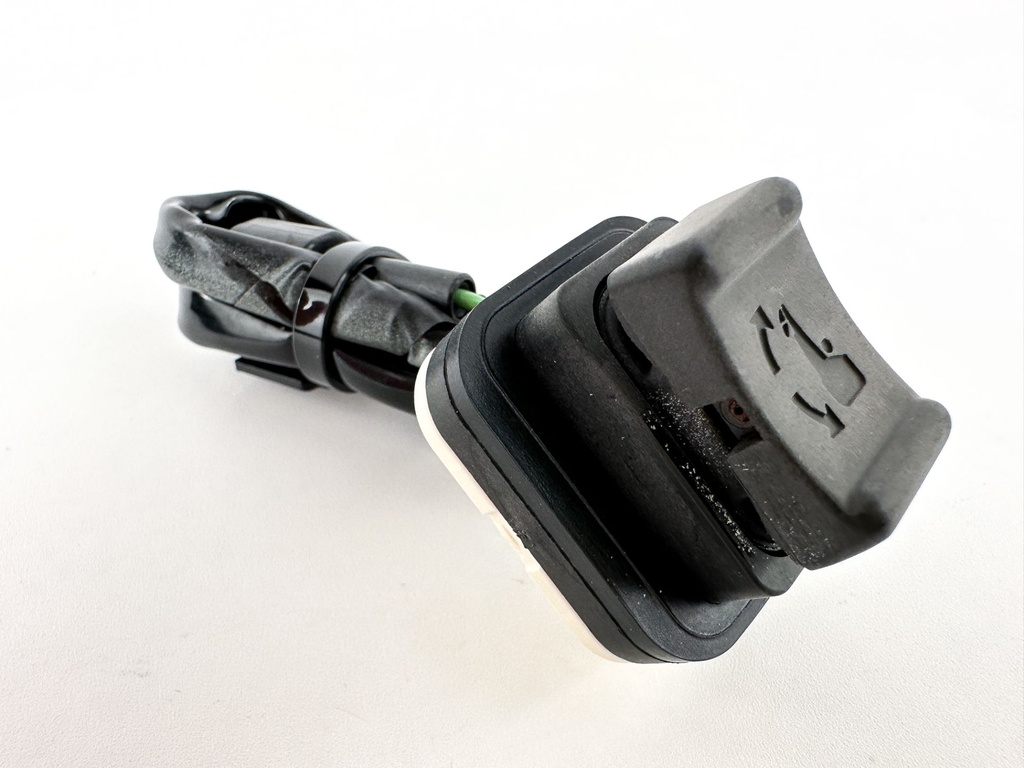 2014 Yamaha 300 HP 4 Stroke Outboard Trim Switch 6BR-82563-00-00 OEM
