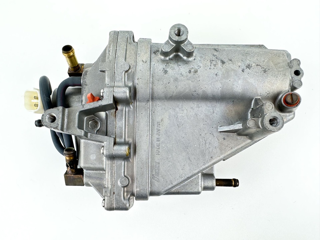2005 Yamaha 115 HP 4 Stroke Outboard VST Float Chamber Assembly 68V-14180-02-00 OEM