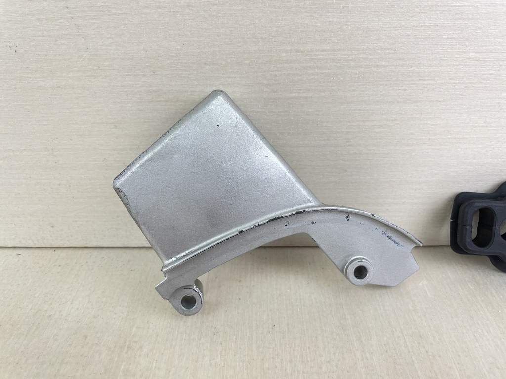 40151-ZV5-000ZA Honda 97-05 4 Stroke Outboard Cable Case Cover 40 50 HP