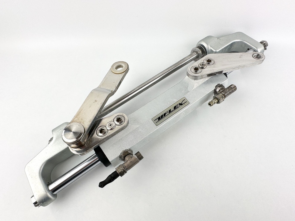 UFlex Outboard Hydraulic Steering Cylinder Ram