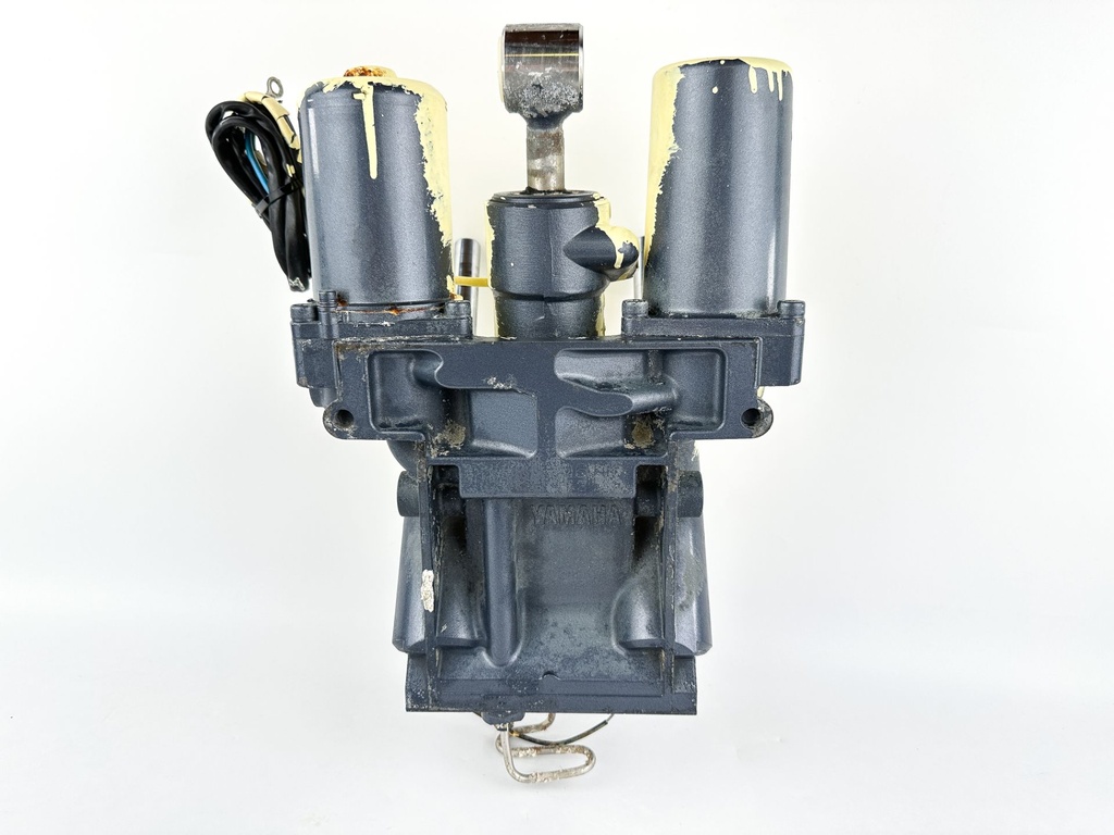 02-18 Yamaha 200 225 250 300 HP 4 Stroke Outboard Power Trim Tilt Unit - Used