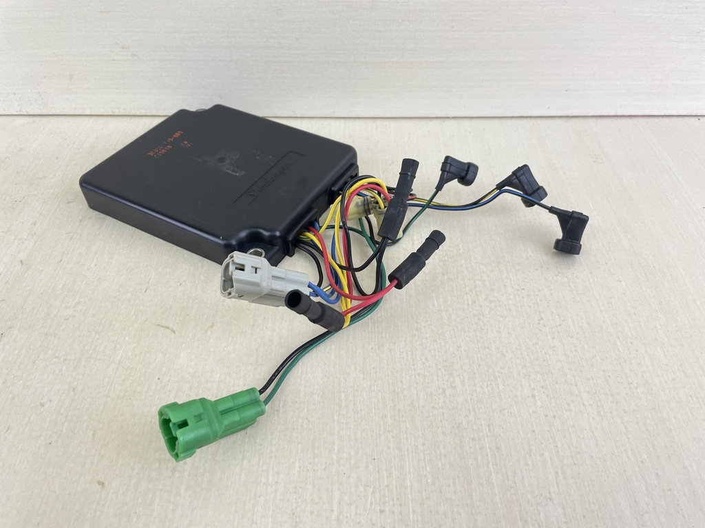 30580-ZV5-681 Honda 98-03 4 Stroke Outboard CDI C.D.I Module Ignition Control 40HP