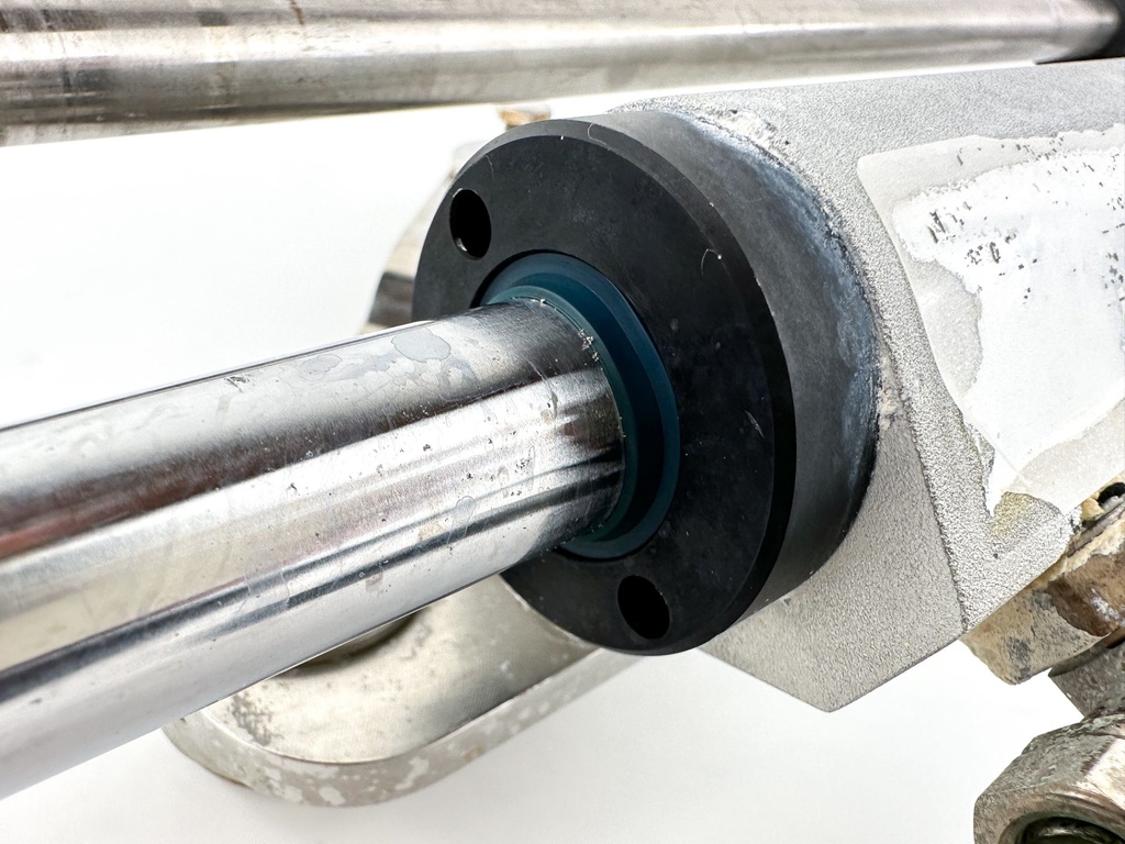 UFlex Outboard Hydraulic Steering Cylinder Ram Assembly