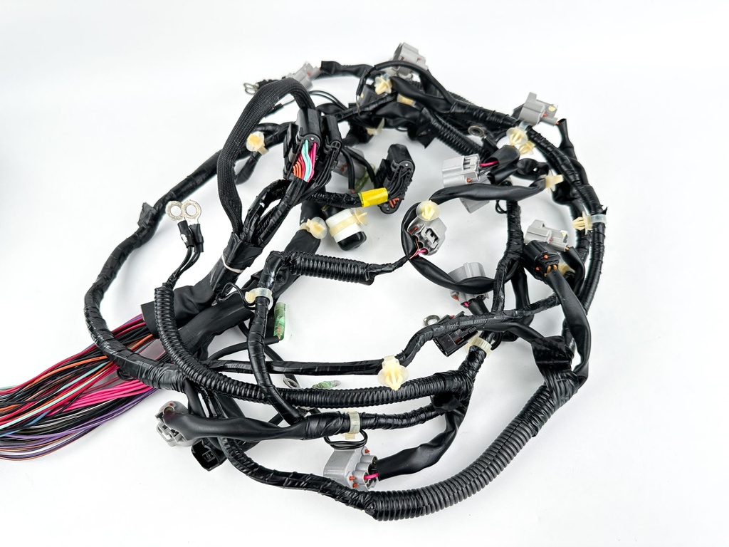 2013 Yamaha 350 HP 4 Stroke Outboard Engine Wire Harness 6AW-82590-20-00 OEM