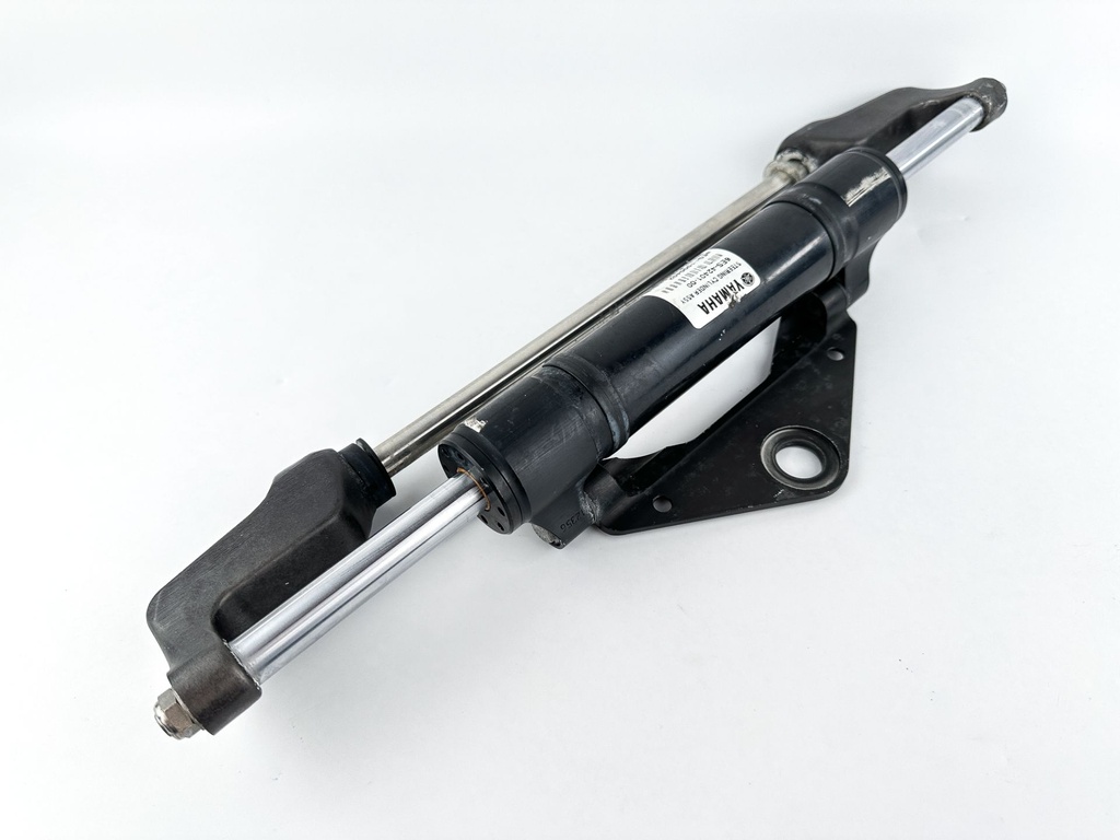 Yamaha Outboard Hydraulic Steering Ram Cylinder Assembly 6ES-42401-00