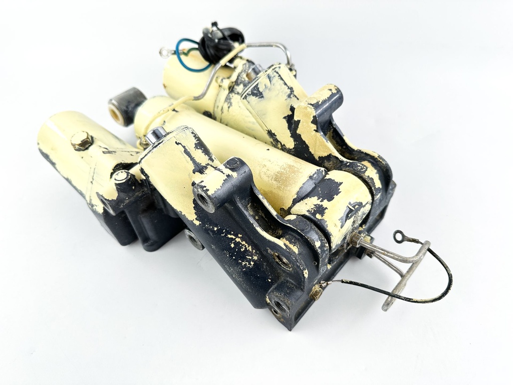 02-18 Yamaha 200 225 250 300 HP 4 Stroke Outboard Power Trim Tilt Unit