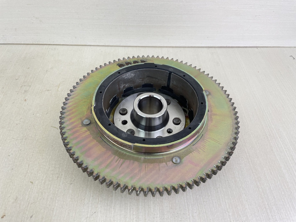 2000 Yamaha 40 50 HP Flywheel Rotor Assembly 62Y-85550-01-00