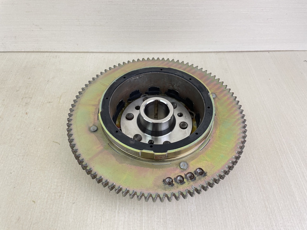 2000 Yamaha 40 50 HP Flywheel Rotor Assembly 62Y-85550-01-00