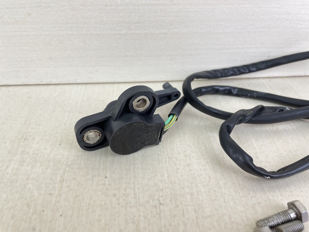 2003 Honda 40HP 4 Stroke Outboard Trim Angle Sensor Assembly Sender 35660-ZV5-823