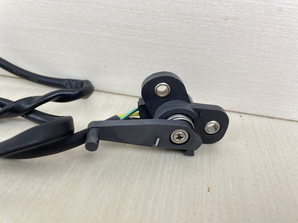 2003 Honda 40HP 4 Stroke Outboard Trim Angle Sensor Assembly Sender 35660-ZV5-823