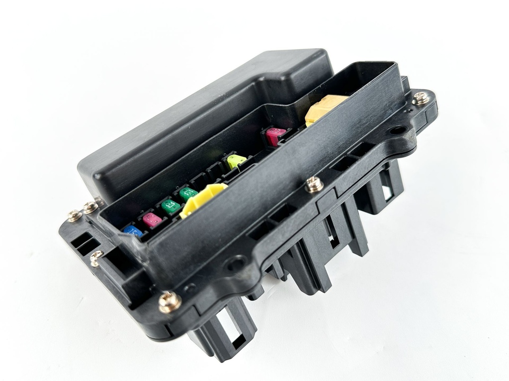 2014 Yamaha 200 HP 4 Stroke Outboard Fuse Box 6DA-82170-00-00 OEM