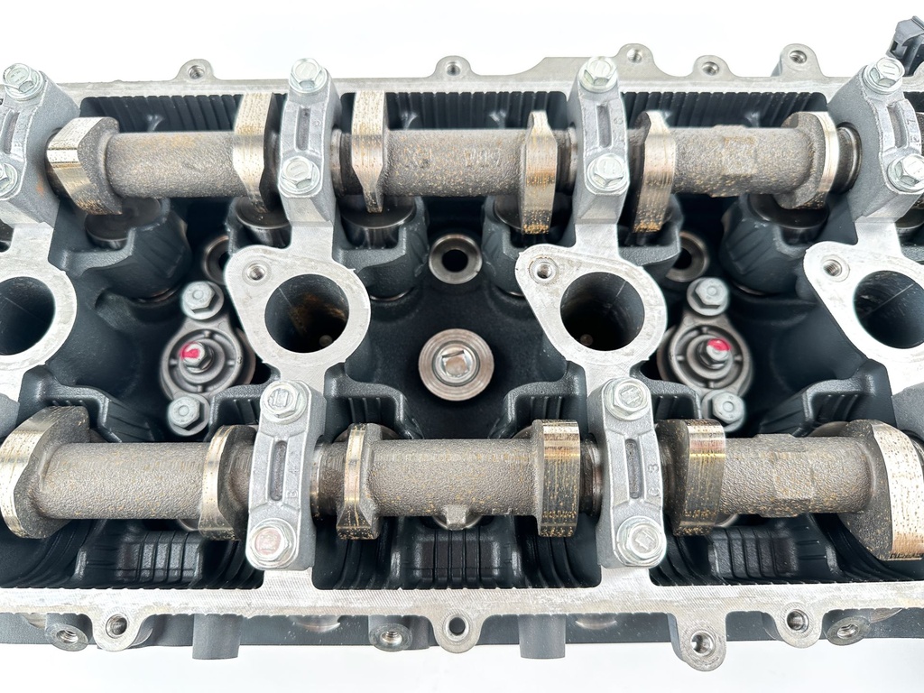 2014 Yamaha 200 HP 4 Stroke Outboard Cylinder Head 6DA-W009A-00-9S OEM