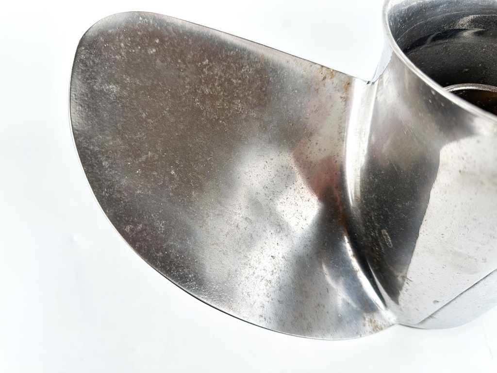 Yamaha Stainless Steel 3 Blade Prop Propeller 15 1/4" x 17P LH Counter