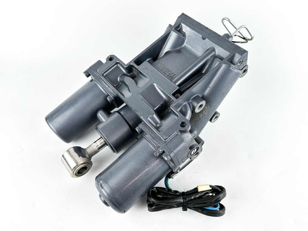 02-18 Yamaha 200 225 250 300 HP 4 Stroke Outboard Power Trim Tilt Unit