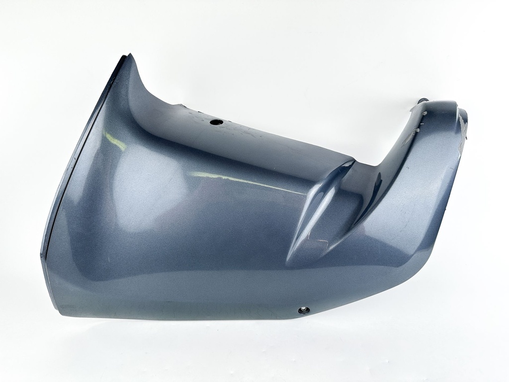 2003 Yamaha 225 HP 4 Stroke Outboard Lower Apron Cowling Starboard 69J-42771-00-8D OEM