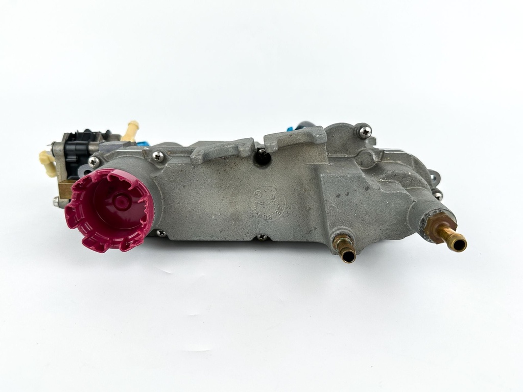 2007 Mercury 225 HP 2 Stroke Outboard Vapor Separator Tank VST 880133T12 OEM