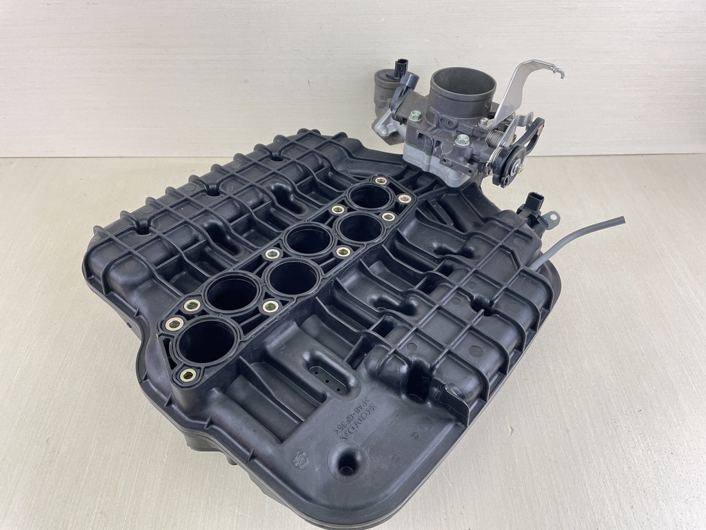 Honda 175 200 225 250 HP 4 Stroke Outboard Intake Manifold Assembly 17110-ZY3-003