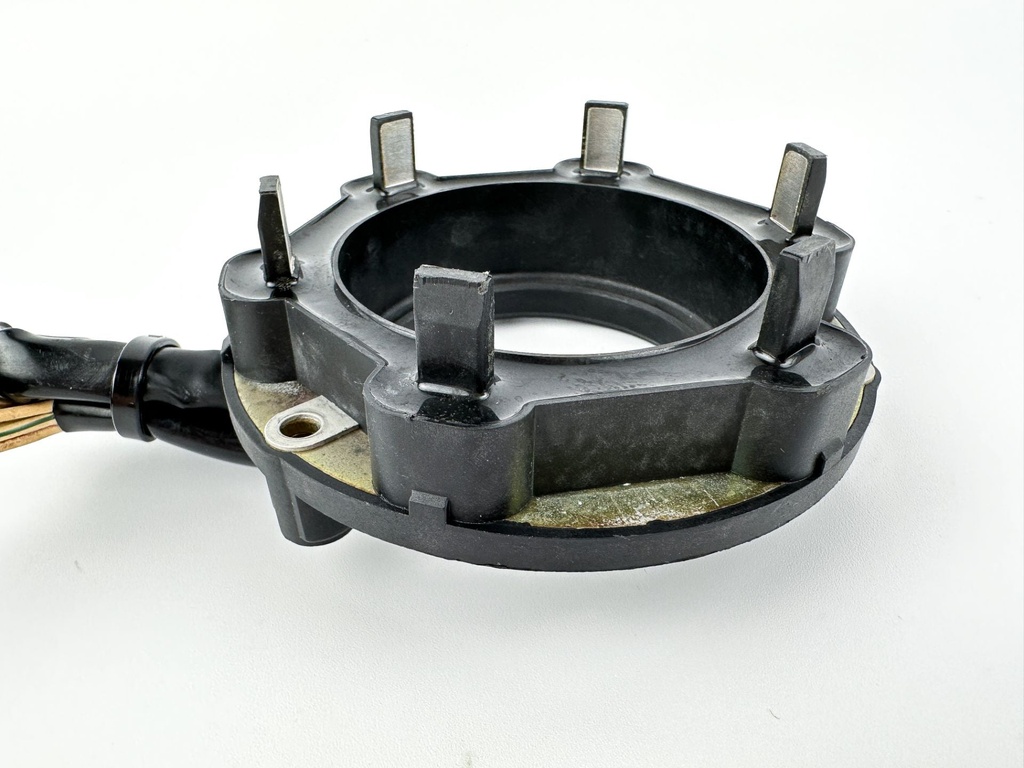 2002 Yamaha 200 HP 2 Stroke Outboard Coil Pulser 68F-85580-00-00 OEM