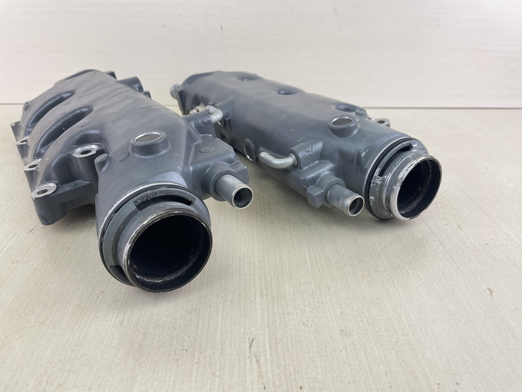 2002 + Honda 200 225 HP 4 Stroke Outboard Exhaust Manifold Pair 18110-ZY3-010ZA 18120-ZY3-010ZA