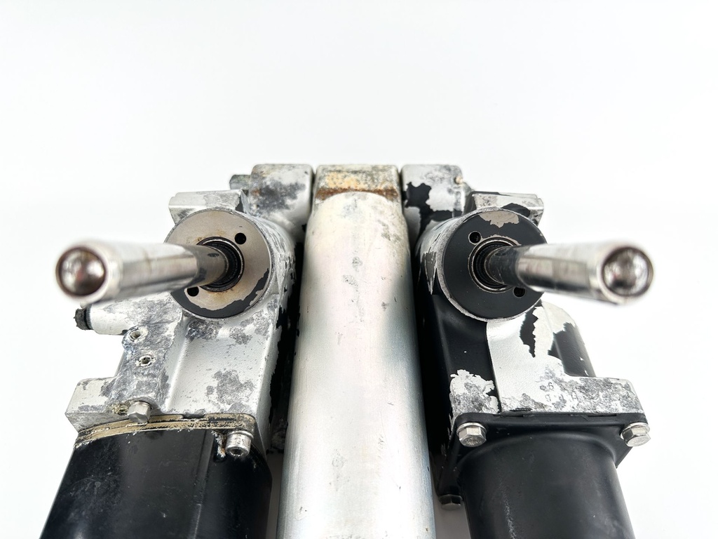 1989 Mercury 70 HP 2 Stroke Outboard Power Trim Tilt Unit 99659A21 Repair