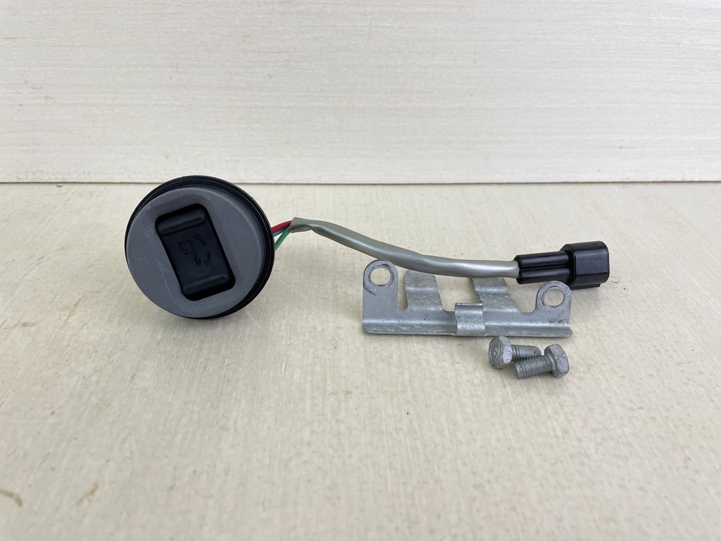 2002 Yamaha 200HP 2 Stroke Outboard Trim Tilt Switch Assembly 6R3-82563-00-00