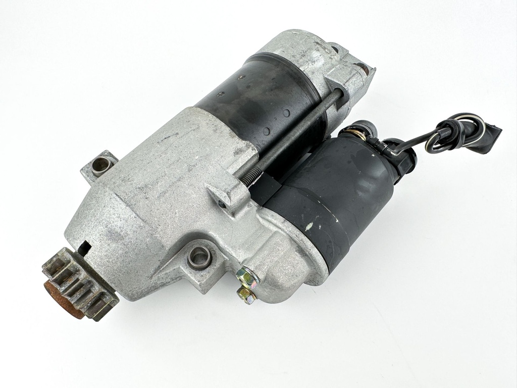 Yamaha 75 80 90 100 HP 4 Stroke Outboard Starter Motor 67F-81800-02-00 01-04