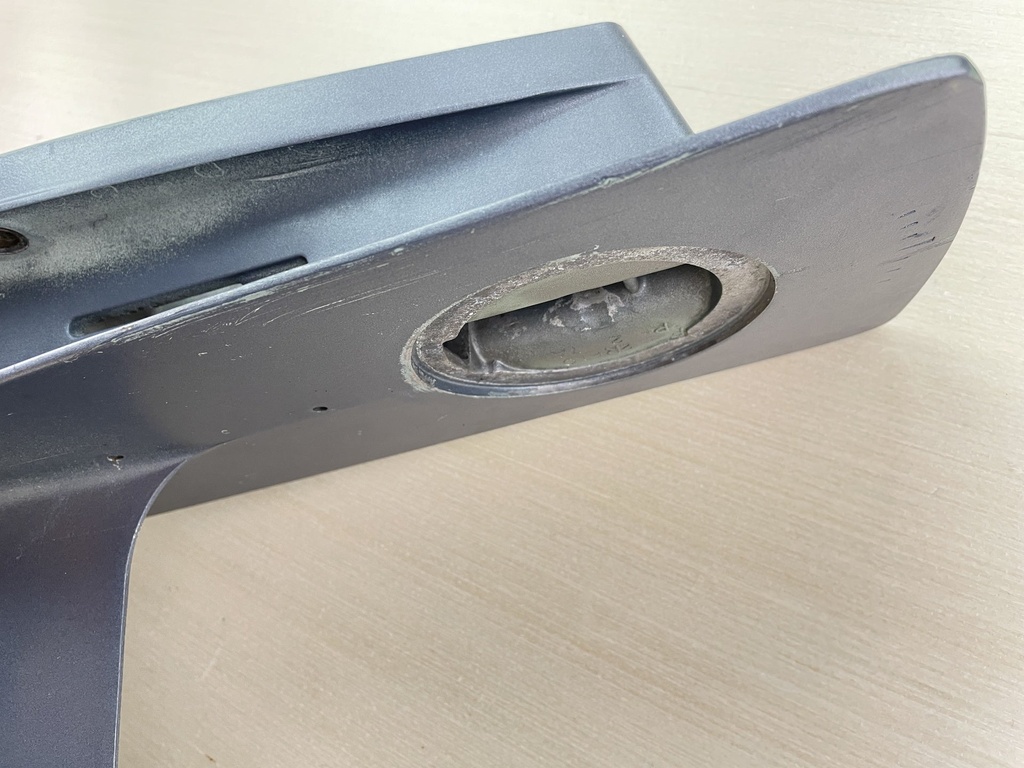 1996-2005 Yamaha 150 175 200 HP 2 Stroke 25" XL Lower Unit Gear Case 64E-45300-24-8D