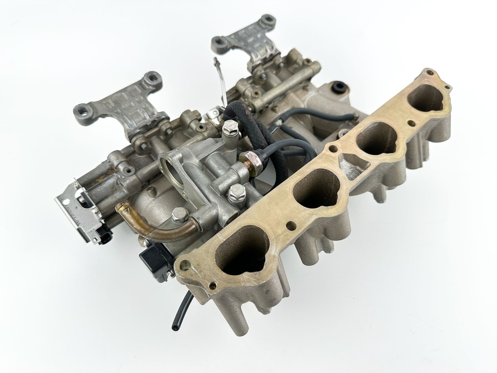 2007 Yamaha 115 HP 4 Stroke Outboard Intake Manifold & Throttle Body 68V-13751-01-00 OEM
