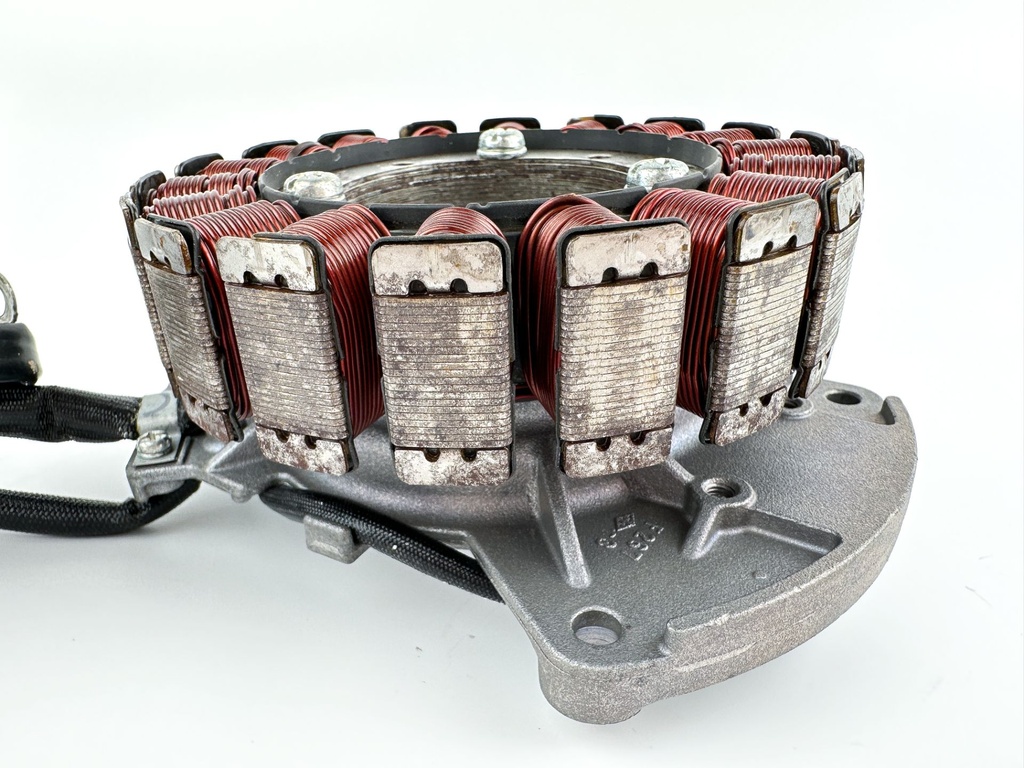 2006 Yamaha 90 HP 4 Stroke Outboard Stator Assembly 881336A03 OEM
