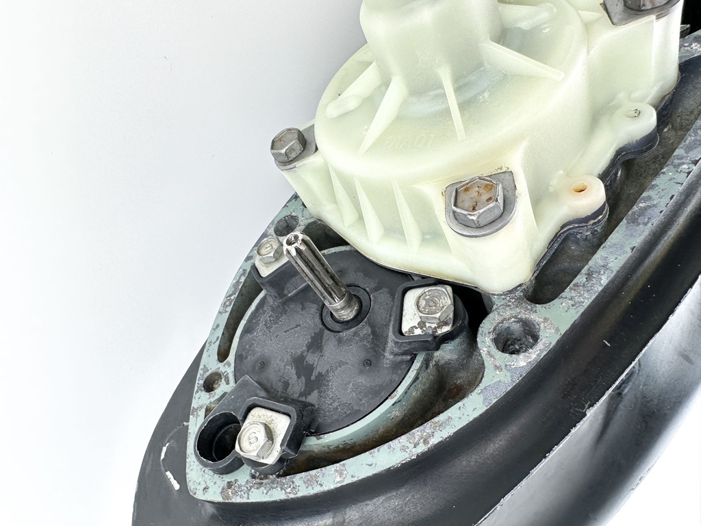 Yamaha 200 225 HP 4 Stroke Outboard 30" XXL Lower Unit Counter Left Hand 2002-2015