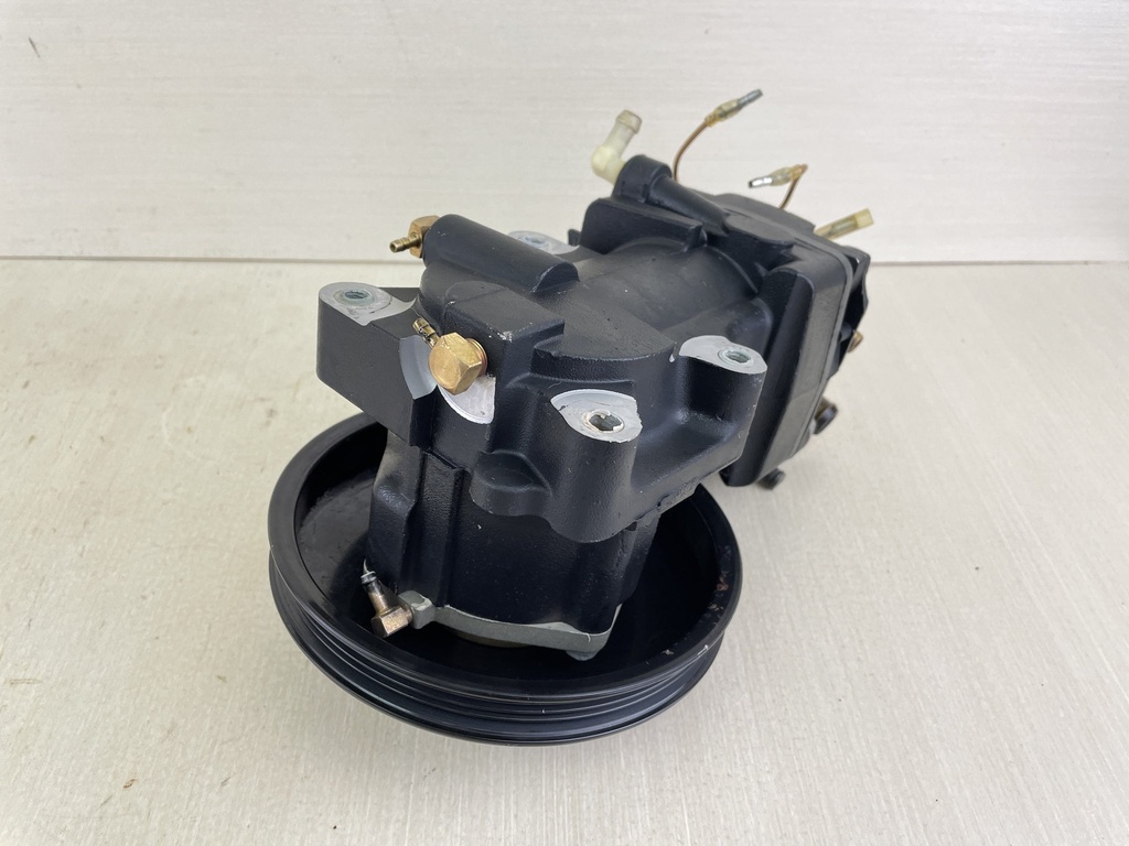 2000 Mercury 200 225HP Optimax Outboard  Air Compressor Assembly 828123T13