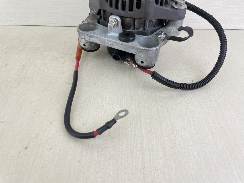 2000 Mercury 200 225 HP 2 Stroke Optimax Outboard Alternator Assembly 828506