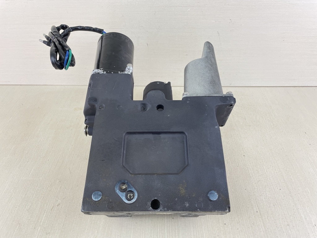 Trim Unit - Metal Motor Housing 826729T2