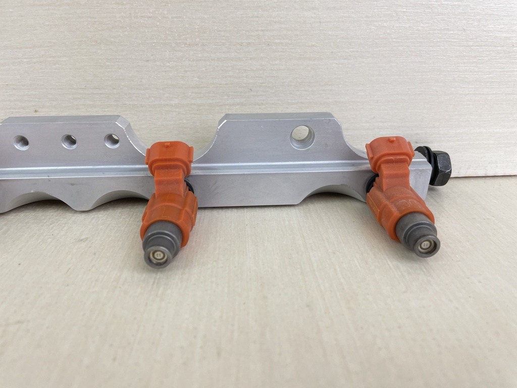 2007 Suzuki 140HP 4 Stroke Outboard Fuel Injector Set With Pipe 15751-90J03