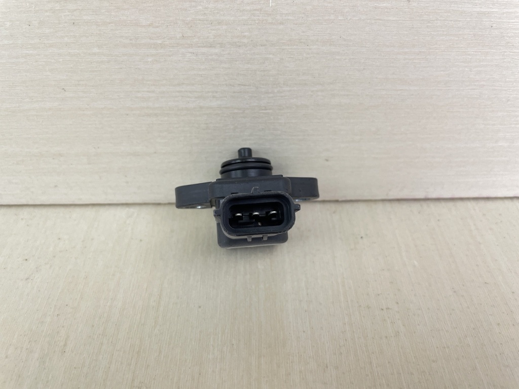 Suzuki DF 115 140 HP 4 Stroke Outboard MAP Pressure Sensor 18590-72F21