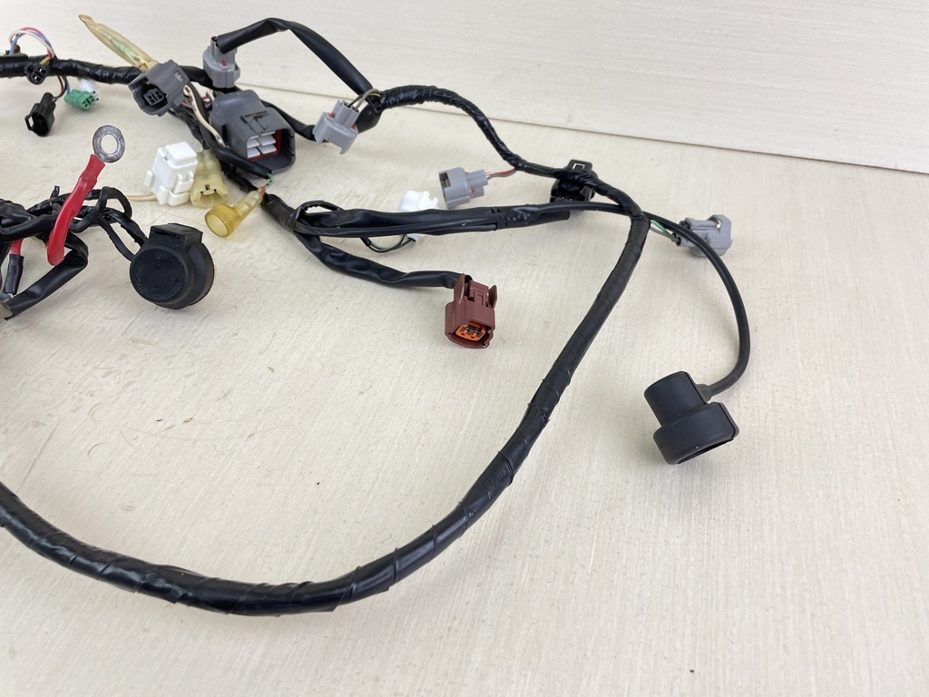 05-07 Suzuki DF140 140HP 4 Stroke Outboard Engine Wire Harness 36610-90J61