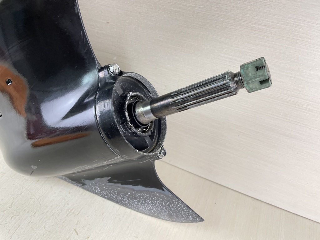 2002-2011 Suzuki DF 115 140 HP 4 Stroke Outboard 25" Lower Unit Gear Case RH