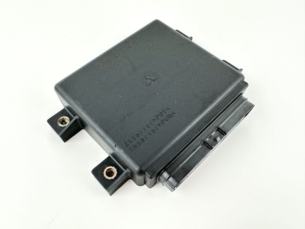 2002 Yamaha 200 HP 4 Stroke Outboard Engine Control Unit ECU 60L-8591A-00-00 OEM