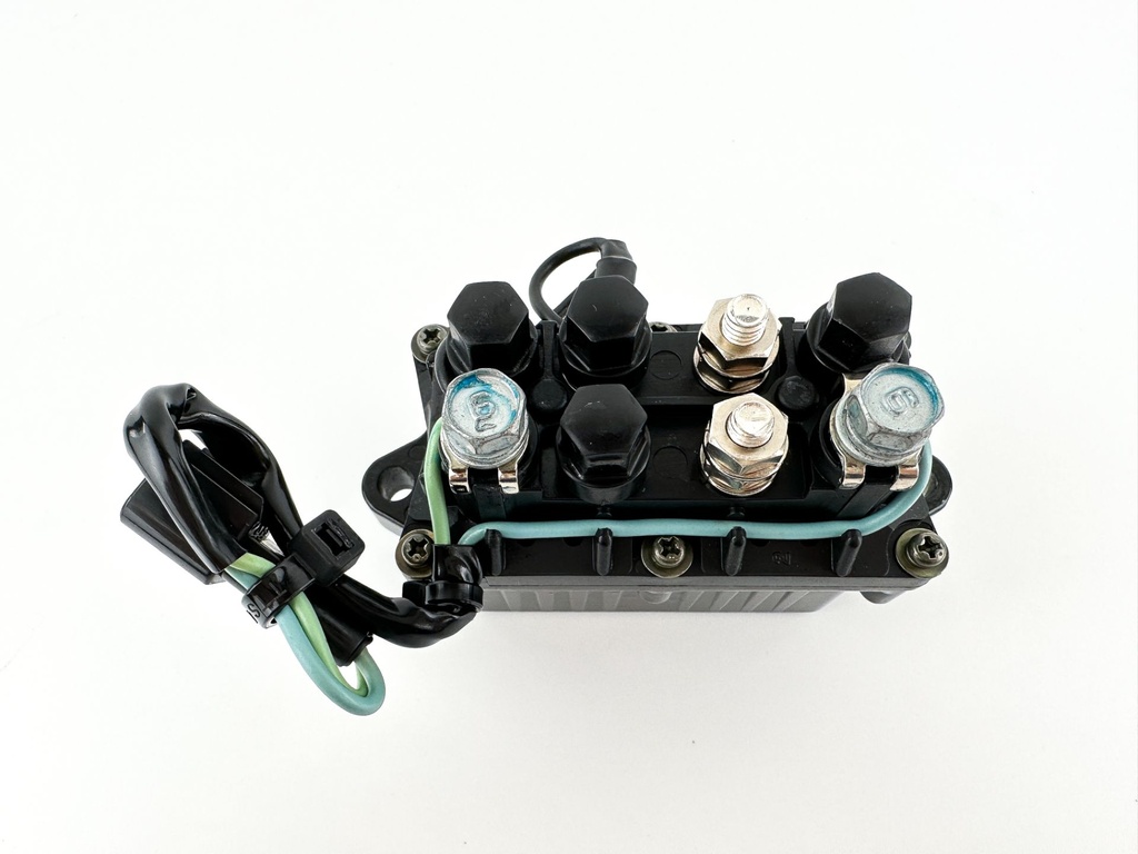 2002 Yamaha 200 HP 4 Stroke Outboard Trim Tilt Relay 69J-81950-00-00 OEM