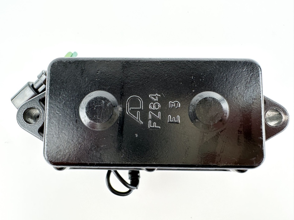 2002 Yamaha 200 HP 4 Stroke Outboard Trim Tilt Relay 69J-81950-00-00 OEM